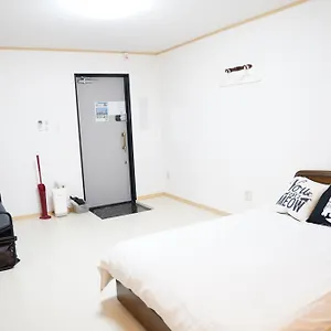 Namba S34o2abcwififree ゲストハウス
