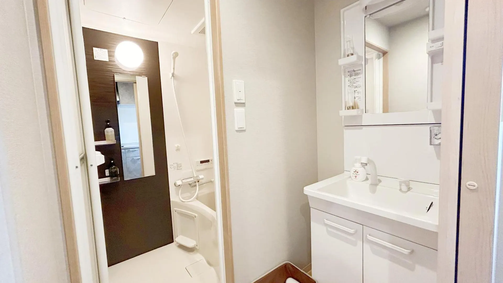 Hotel Dc桜の苑403和式双人房间 Osaka